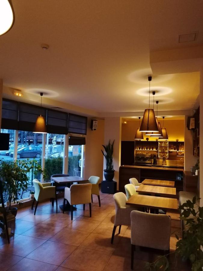 Хотел Микадо Burgas City Exterior foto